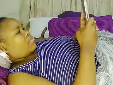 Real1SweetQueen online show from May 18, 6:56 pm