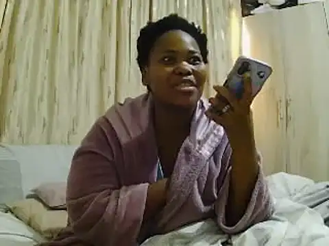 Real1SweetQueen online show from May 21, 5:49 am