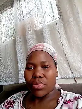 Real1SweetQueen online show from November 1, 7:02 am