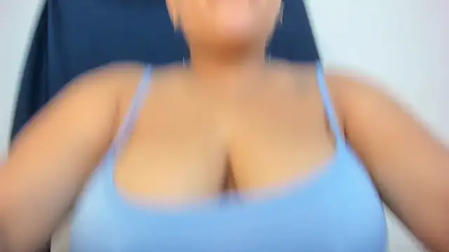 Charlotte-Chanell online show from October 24, 1:48 am