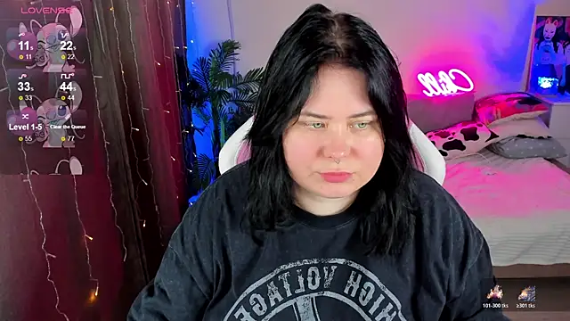 Akemi BBW online show from November 11, 1:50 pm