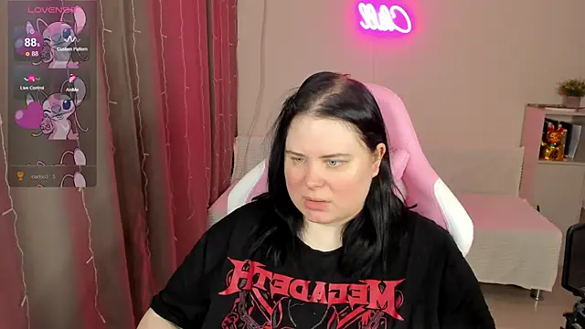 Akemi BBW online show from April 11, 7:05 am