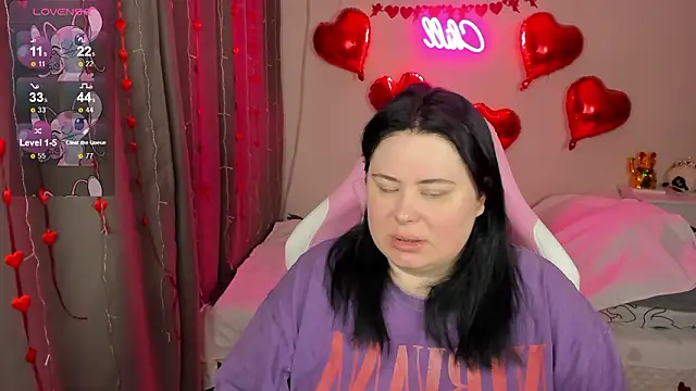 Akemi BBW online show from February 16, 3:49 am