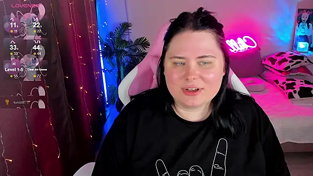 Akemi BBW online show from November 10, 2:49 am