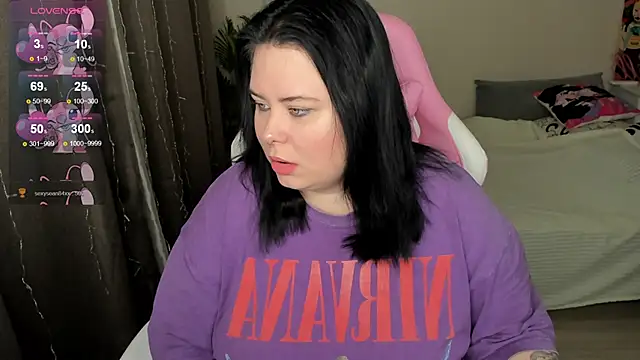 Akemi BBW online show from December 2, 3:52 am