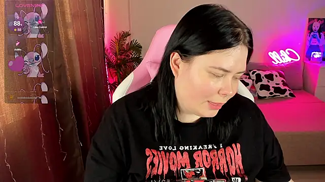 Akemi BBW online show from November 18, 5:55 am