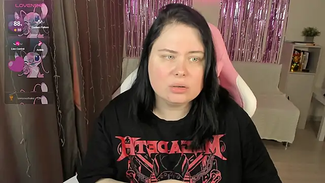 Akemi BBW online show from May 7, 7:56 am