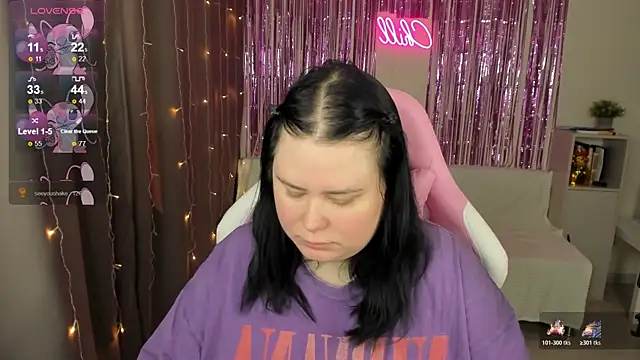 Akemi BBW online show from May 6, 8:51 am