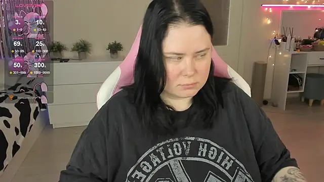 Akemi BBW online show from May 21, 9:06 am