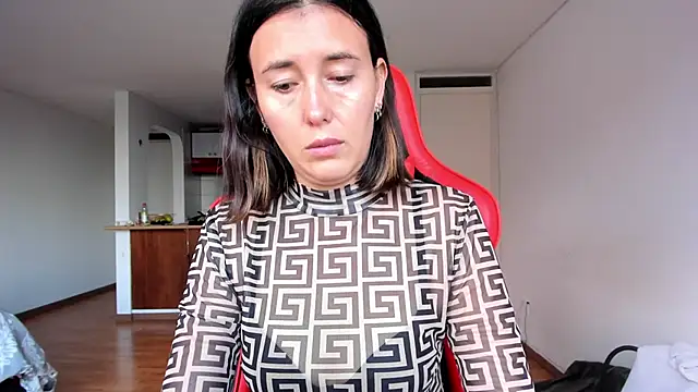 zoe jeane beker online show from February 19, 10:20 pm