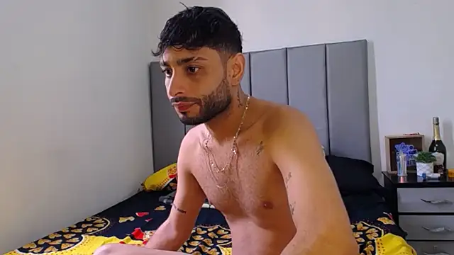 Evilboy555 online show from November 30, 1:56 pm