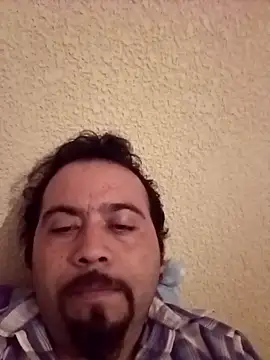 maxAnderson 1 online show from February 22, 5:32 am