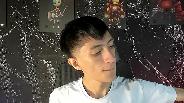 Snapshot of DereckCooperr chatting on November 28, 9:48 pm DereckCooperr online show from November 28, 9:48 pm