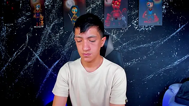 DereckCooperr online show from April 14, 9:09 pm