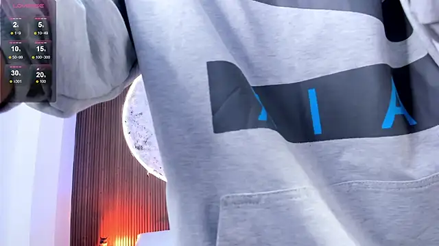 DereckCooperr online show from February 9, 9:57 pm