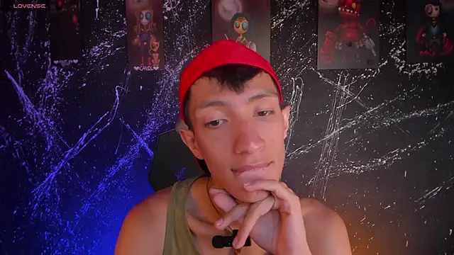 DereckCooperr online show from February 2, 10:42 pm