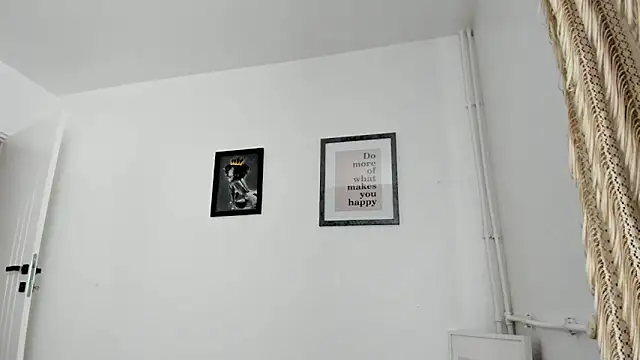 PortraitMarie online show from January 9, 10:31 pm