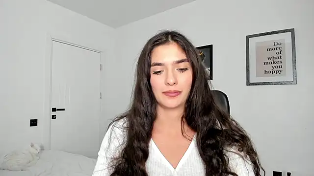 PortraitMarie online show from February 17, 9:32 pm