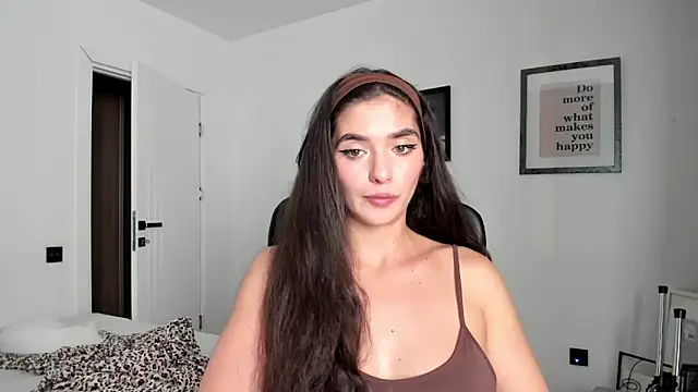 PortraitMarie online show from January 20, 6:43 pm