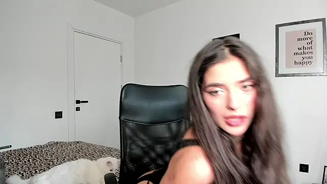 PortraitMarie online show from January 21, 1:21 pm