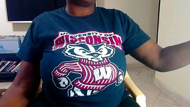 sunnylovexp online show from February 21, 7:32 pm