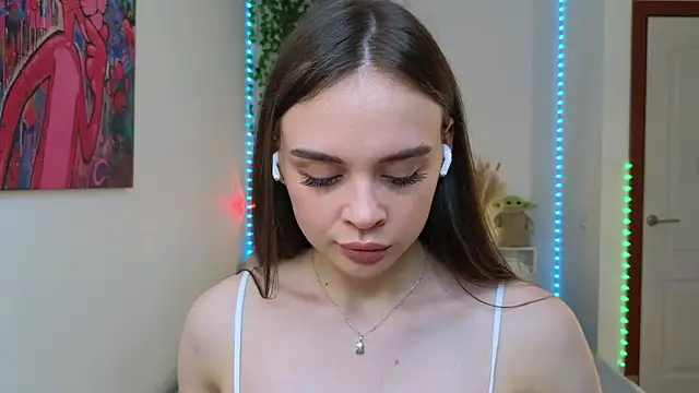 Snapshot of KristenSayles chatting on October 26, 5:24 pm KristenSayles online show from October 26, 5:24 pm