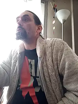 Snapshot of teekoine1 chatting on October 31, 2:35 pm teekoine1 online show from October 31, 2:35 pm