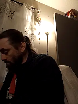 Snapshot of teekoine1 chatting on October 14, 7:47 pm teekoine1 online show from October 14, 7:47 pm