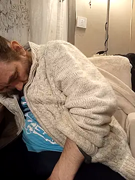 Snapshot of teekoine1 chatting on November 21, 4:00 am teekoine1 online show from November 21, 4:00 am