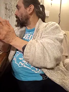 Snapshot of teekoine1 chatting on November 18, 11:15 pm teekoine1 online show from November 18, 11:15 pm