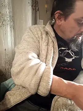 Snapshot of teekoine1 chatting on March 18, 7:01 am teekoine1 online show from March 18, 7:01 am