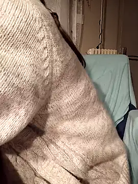 Snapshot of teekoine1 chatting on January 22, 6:10 pm teekoine1 online show from January 22, 6:10 pm