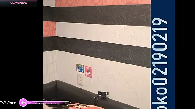 Snapshot of __mimi__LOVE__ chatting on October 7, 2:45 am mimi LOVE online show from October 7, 2:45 am