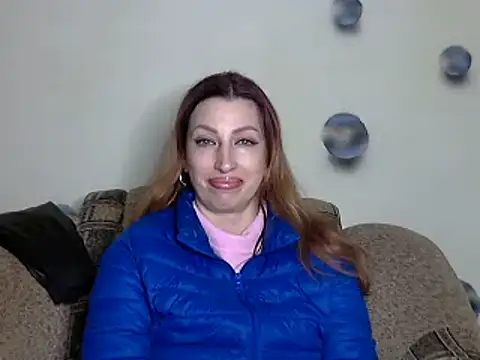 Jillian Pattie online show from December 22, 5:24 pm