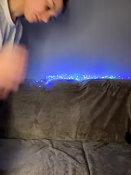 Snapshot of freiiaflower chatting on October 24, 7:46 pm freiiaflower online show from October 24, 7:46 pm