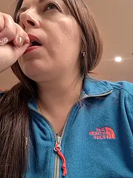 seherlatin online show from February 23, 7:36 pm