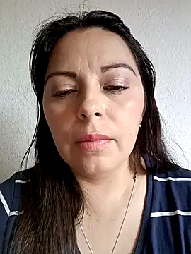 seherlatin online show from March 9, 8:31 pm
