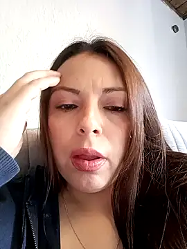 seherlatin online show from November 13, 6:34 pm