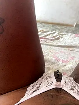 MariaLorenaah online show from October 16, 4:15 pm