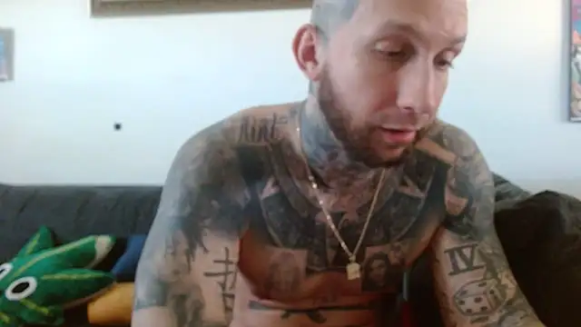 bobbybacala91 online show from March 14, 4:19 pm