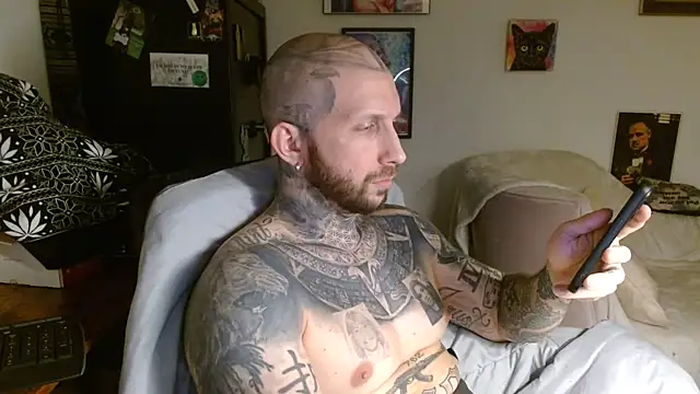 bobbybacala91 online show from February 6, 2:51 am