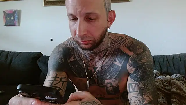 bobbybacala91 online show from March 20, 9:35 pm