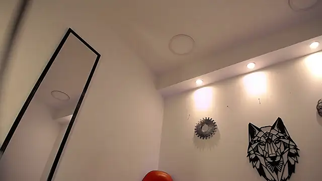 Katy Van online show from November 13, 8:35 pm