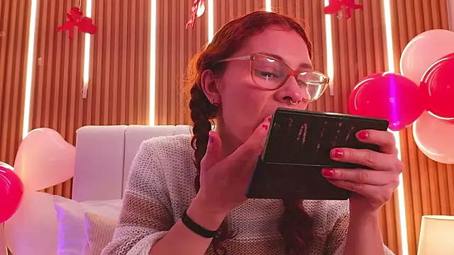 Katy Van online show from February 11, 9:14 pm