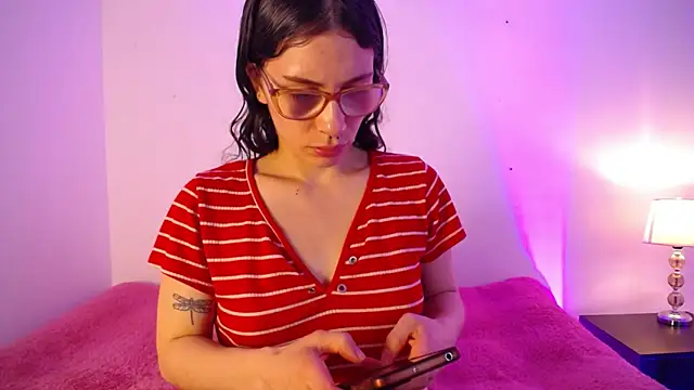 Katy Van online show from October 4, 8:54 pm