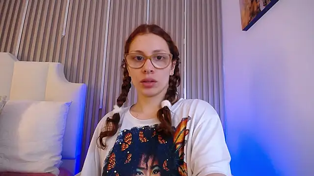 Katy Van online show from May 7, 9:07 pm