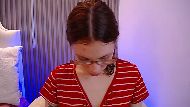Katy Van online show from May 10, 9:16 pm