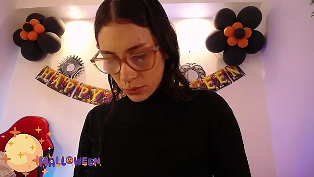 Katy Van online show from October 26, 8:31 pm