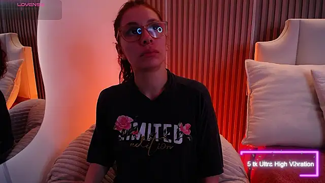 Katy Van online show from March 20, 8:54 pm