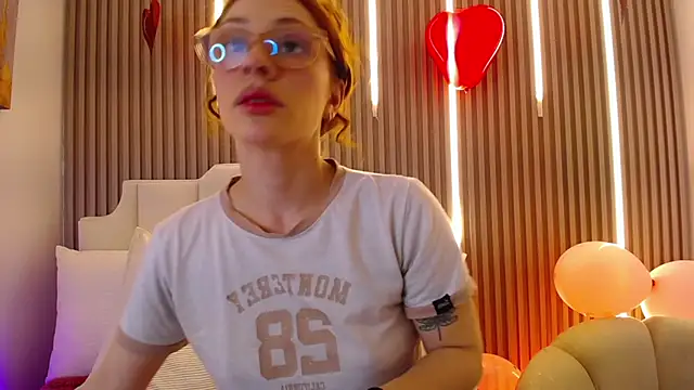 Katy Van online show from February 13, 9:04 pm